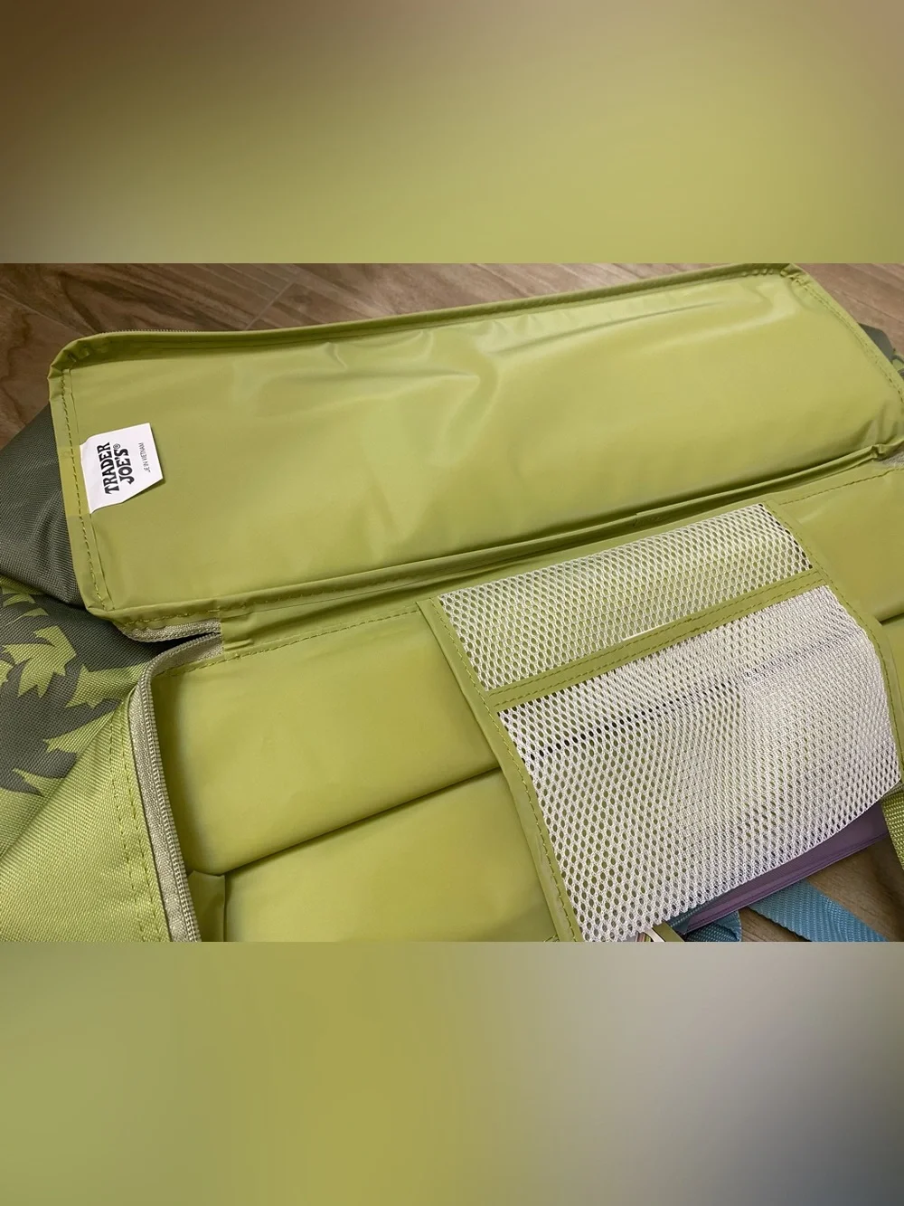 Trader Joe’s ❤️(2) Insulated Bag Shopping Reusable Cooler Large 8 Gallon  NWT